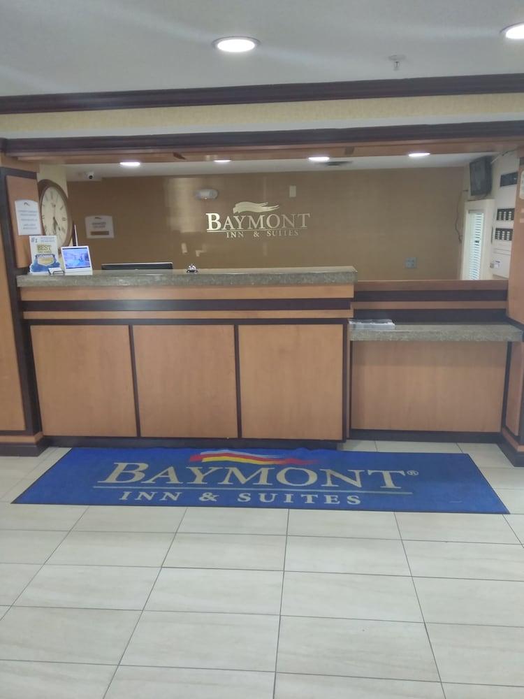 Baymont By Wyndham Madison Heights Detroit Area Hotel Екстериор снимка